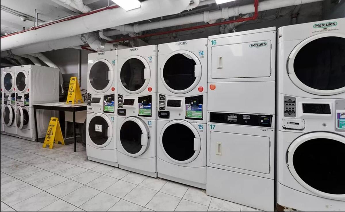 Appartement 73-1406 New 1br 1bth Uws Doorman Gym